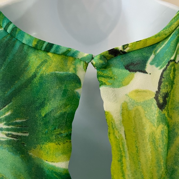 NWT Calvin Klein Green Floral Dress size 10 - Picture 3 of 7